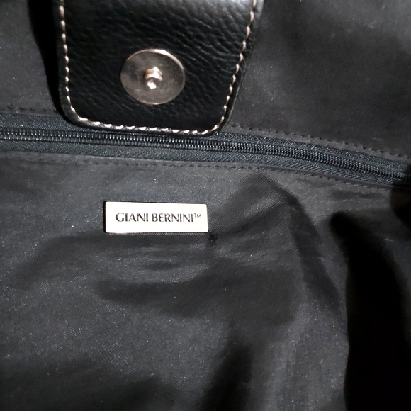 GIANI BERNINI BLACK LEATHER SHOULDER BAG - Picture 7 of 11